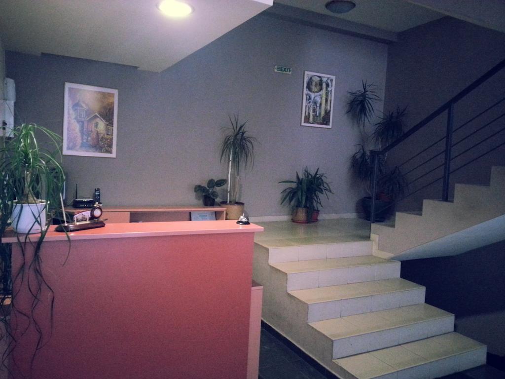 Family Hotel Kredo Szliven Kültér fotó