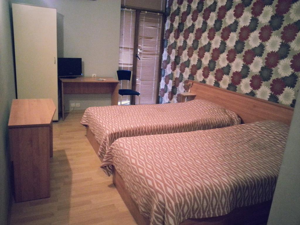 Family Hotel Kredo Szliven Szoba fotó