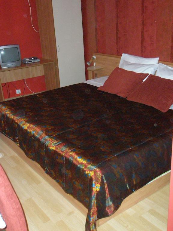 Family Hotel Kredo Szliven Kültér fotó
