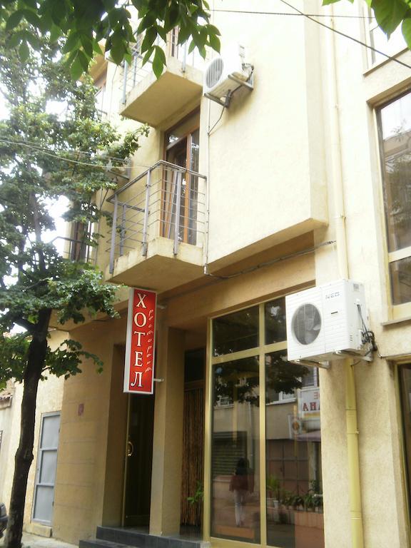 Family Hotel Kredo Szliven Kültér fotó